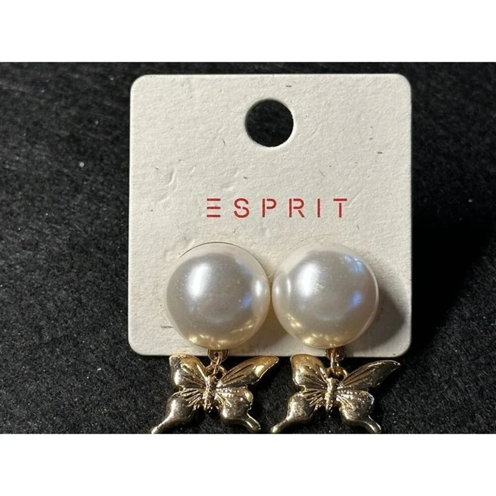 ESPRIT Gold Tone Pearl Stud Earrings Gold Butterfly Dangle Charm Boho New Pair